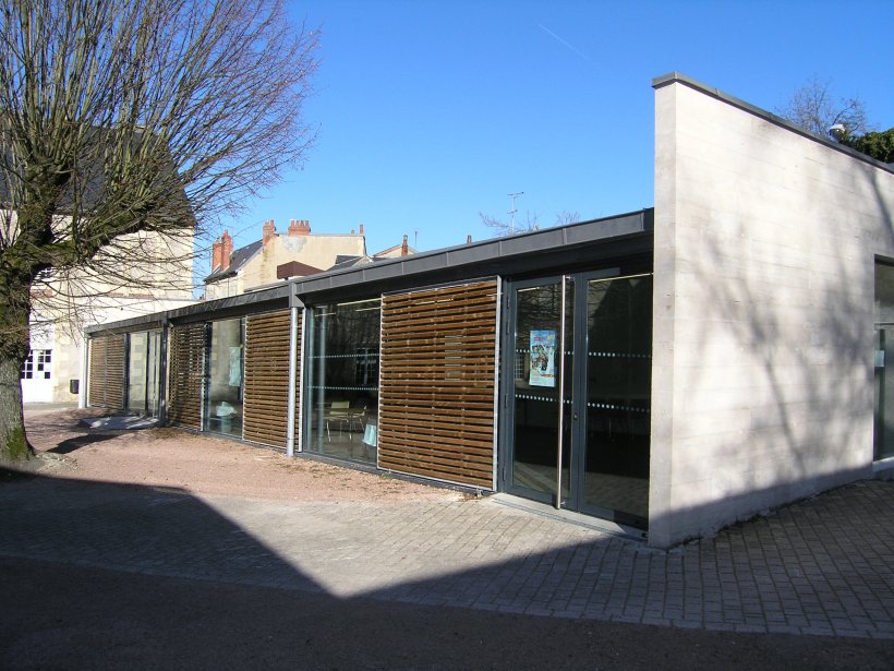 Construction d'un préaul Lycée L'Espérance