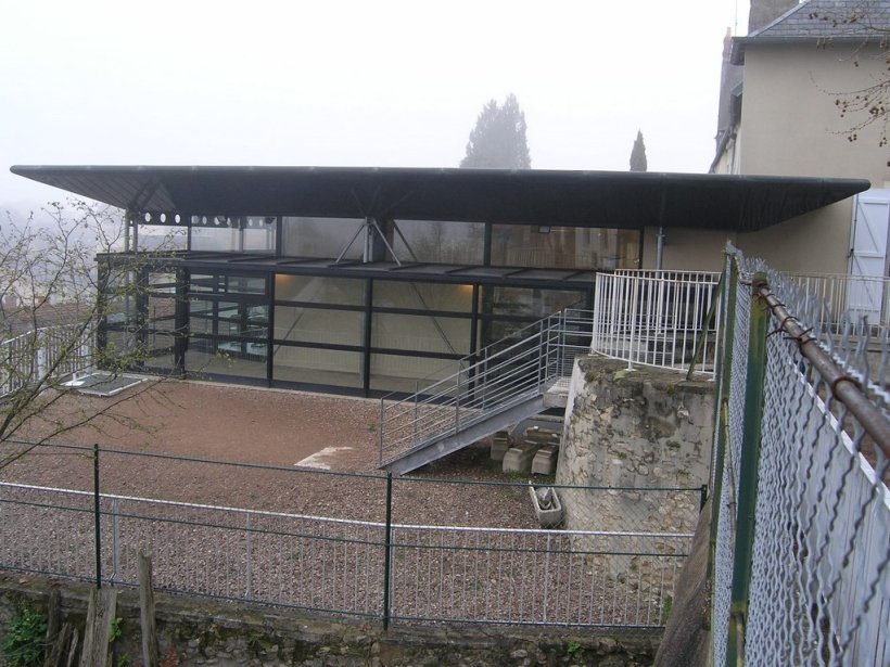 Construction d'un bâtiment d'enseignement avec chapelle et préau NEVERS