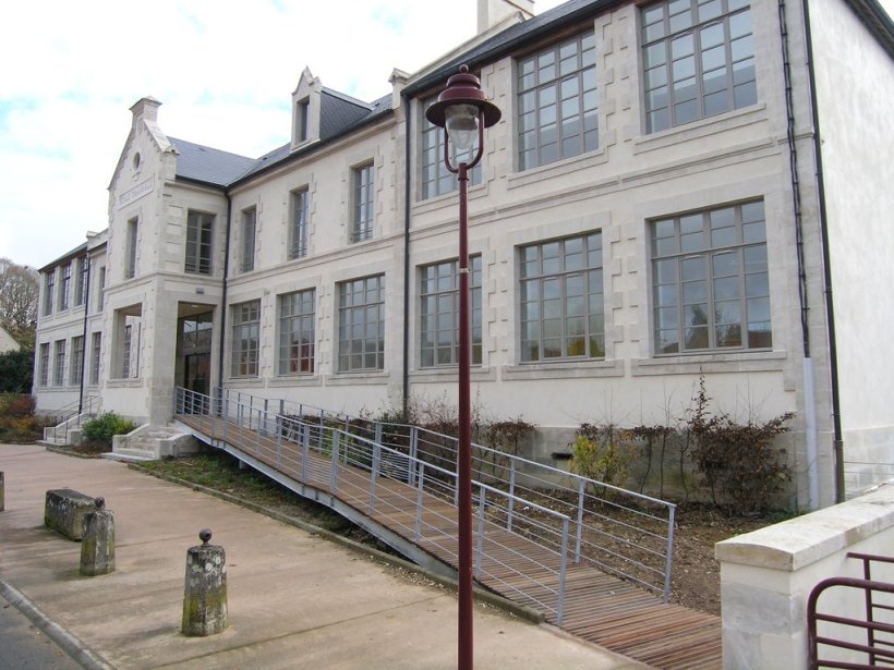 Maison des Services VARZY