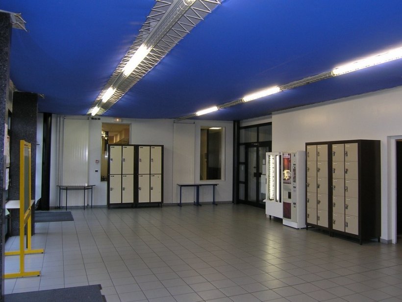 Construction d'un bâtiment d'enseignement avec chapelle et préau NEVERS