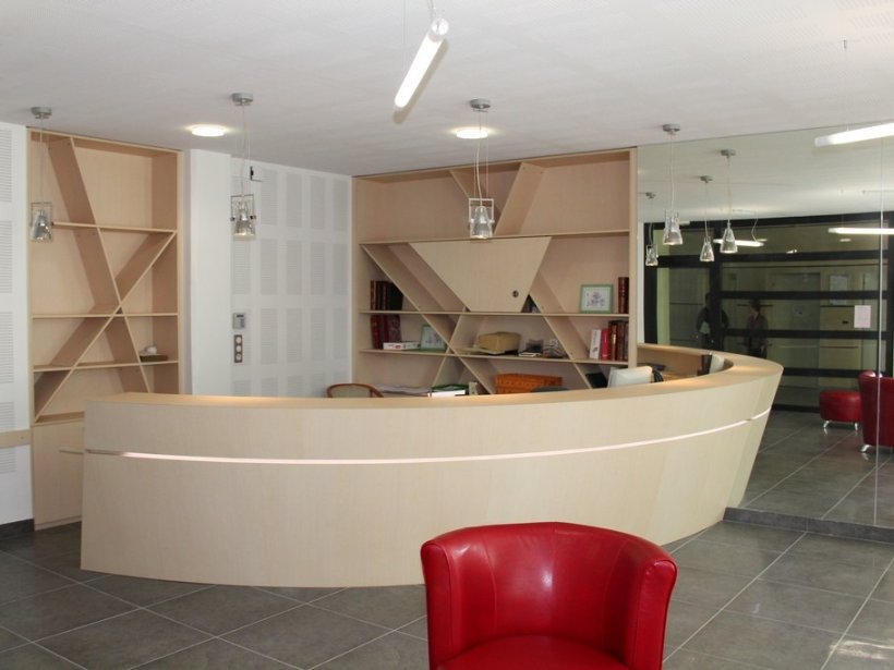 Construction d'un bâtiment d'enseignement avec chapelle et préau NEVERS